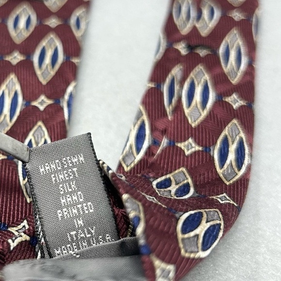 Robert Talbott Nordstrom 100% Silk Mens Tie Necktie Red/Blue Geometric 4 x 58 - Picture 8 of 9